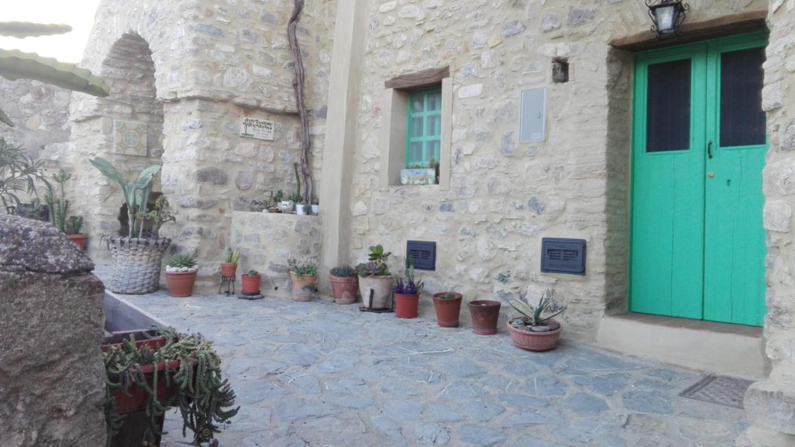 Le ..pietre .. parlano Villa Rocca Imperiale Esterno foto
